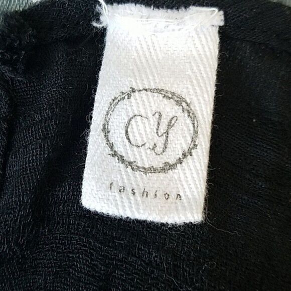 Boutique navy Embroidered Top navy blue vneck sleeveless multicolored small - Picture 13 of 16